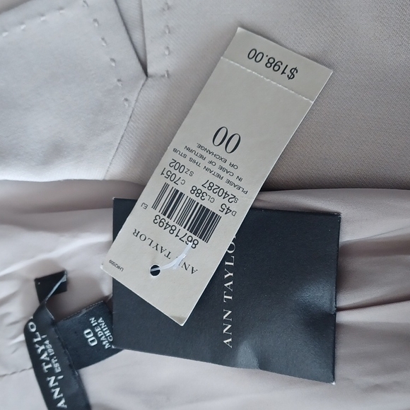 Ann Taylor blazer - Picture 16 of 16